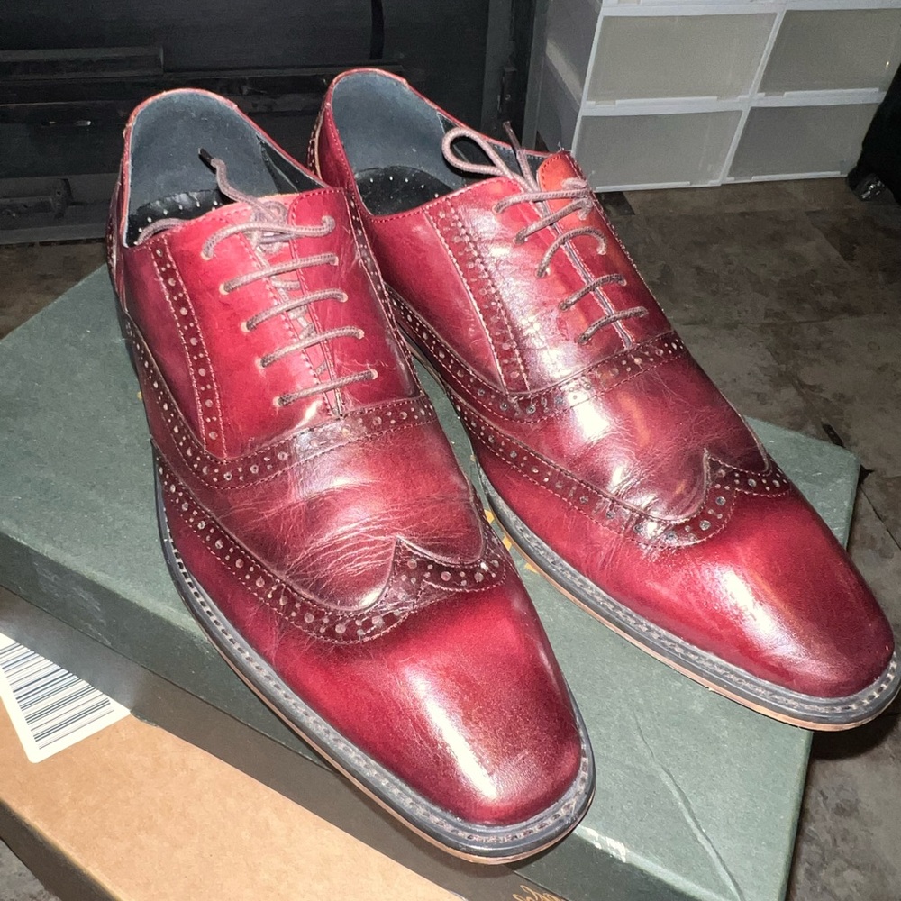 Mens Oxford dress shoes